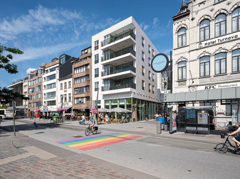 Residentie Kursaalpoort, Luxueus wonen op de Grote Markt in Turnhout<br />
<br />
Een historisch uitzicht op de Grote Markt van Turnhout en geïntegree