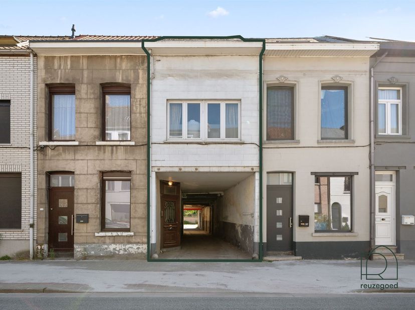 Huis te koop in Battelsesteenweg 115,
                    2800 Mechelen