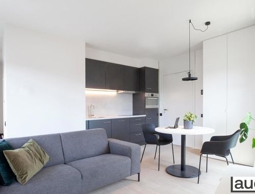                                         Studio te huur in Hasselt, € 750
