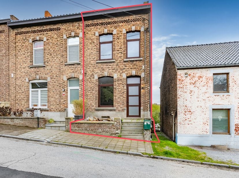 Huis te koop
                    in 5060 Arsimont