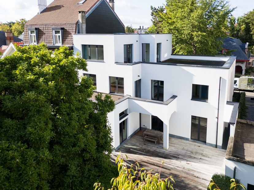 Maison à vendre à ,
                    1150 Woluwe-Saint-Pierre