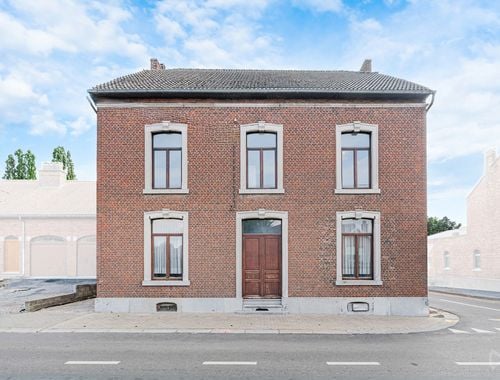                                         Villa te koop in Thisnes, € 275.000
