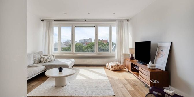 Appartement te koop in Bredabaan 342 bus 4, 2170 Merksem
