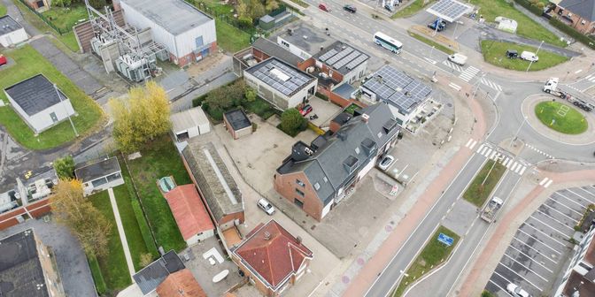 Bedrijfsvastgoed te koop in Brugsestraat 235, 8210 Zedelgem
