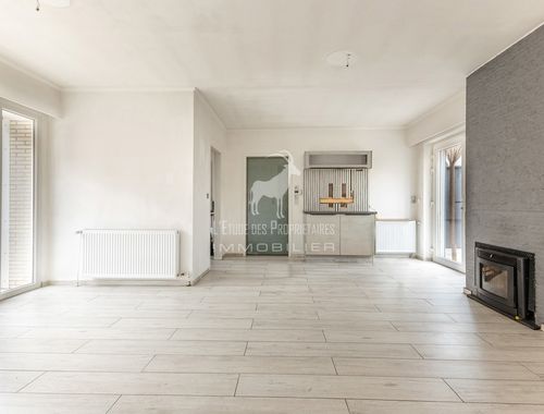                                         Woning te huur in Haine-Saint-Paul, € 1.000
