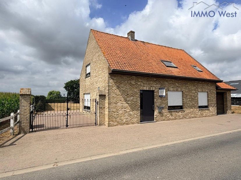 Maison à vendre
                    à 8647 Noordschote