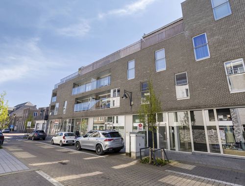                                         Bureaux à louer à Maldegem, € 1.375
