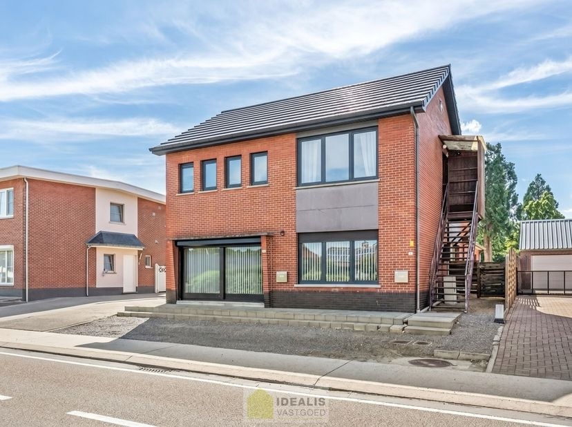 Maison à vendre
                    à 3670 Ellikom