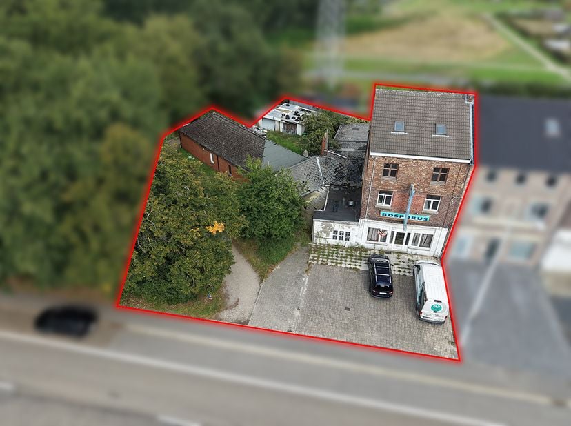 Grond te koop in André Dumontlaan 93,
                    3600 Genk