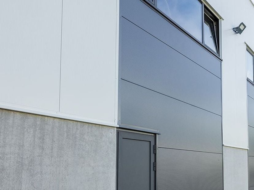 Bedrijfsvastgoed te koop in Industrieweg 10,
                    3720 Kortessem