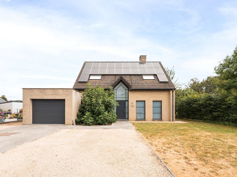 Voor meer info of om een bezoek in te plannen, neem contact op via 016199345 of via pieter.maes@homixx.be.<br />
Bent u op zoek naar een instapklare,