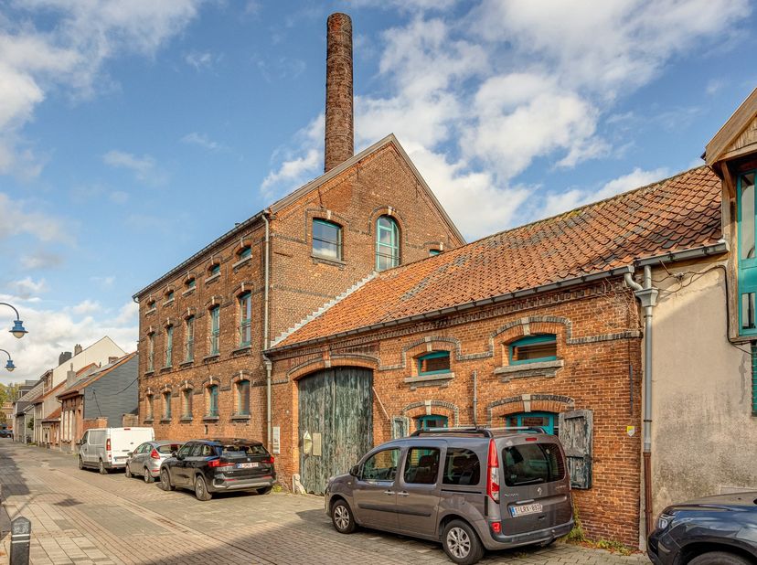 Huis te koop in Sleutelstraat 23,
                    2550 Kontich