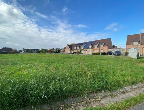                                         Bouwgrond te koop in Waregem, € 216.370
