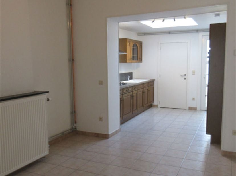 Huis te huur in Rue du Bas Coron  45,
                    7600 Péruwelz