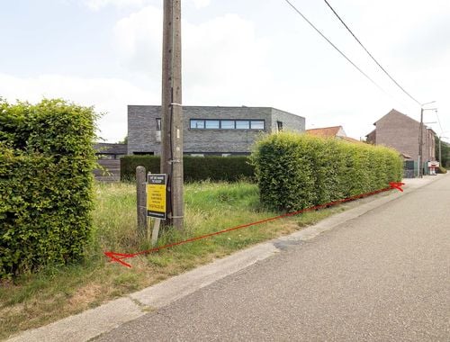                                         Bouwgrond te koop in Hoepertingen, € 159.000
