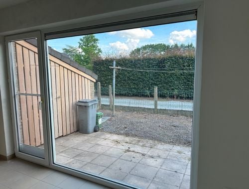                                        Appartement à louer à Zaffelare, € 850
