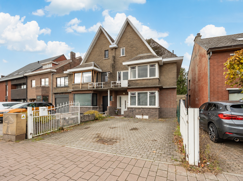 Huis te koop in Maaseikersteenweg 89,
                    3620 Lanaken
