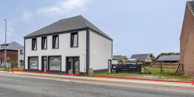 Bien professionnel à vendre à Lutlommel 36, 3920 Lommel