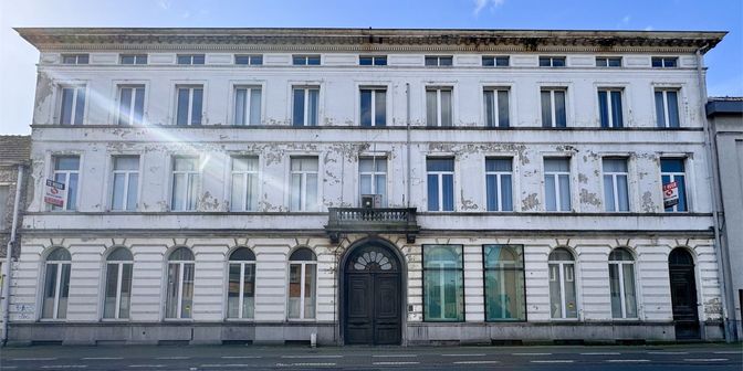 Huis te huur in Tieltsesteenweg 16 - 18 - 20, 9900 Eeklo