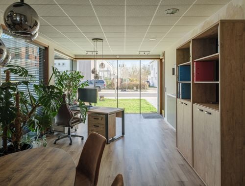                                         Kantoor te koop in Wondelgem, € 339.000

