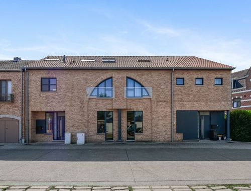                                         Appartement à vendre à Zoutleeuw, € 245.000
