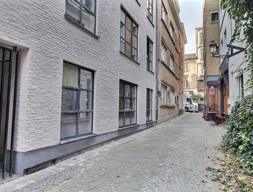                                        Bureaux à vendre à Bruxelles, € 195.000
