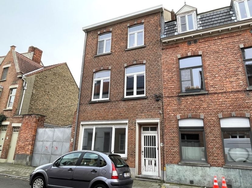 Huis te koop in Kardinaal Mercierstraat 12,
                    8000 Brugge