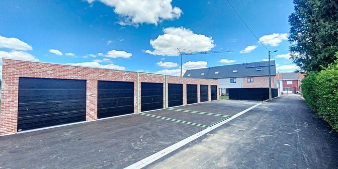 Garage te koop in 7712 Herzeeuw