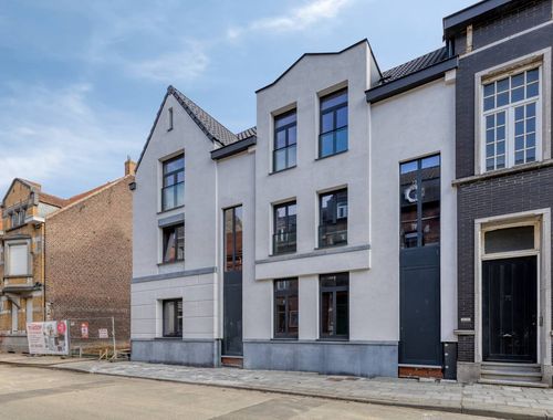                                         Woning te koop in Roeselare, € 350.000
