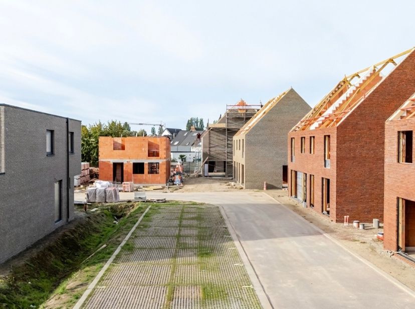 Huis te koop in Emiel Vanderveldestraat 134,
                    2830 Willebroek