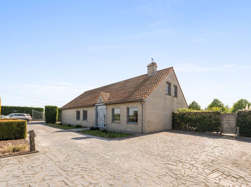 Maison à vendre
                    à 8750 Zwevezele