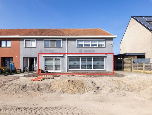                                         Commercieel Gebouw te huur in Oostmalle, € 995
