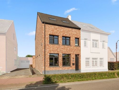                                         Eengezinswoning te koop in Duffel, € 589.000
