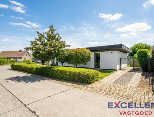                                         Bungalow te koop in Deinze, € 349.000
