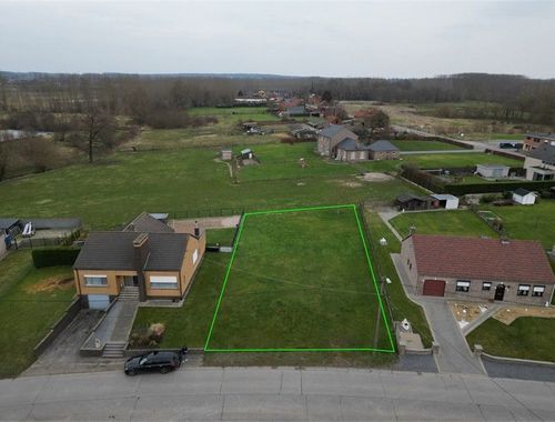                                         Terrain à bâtir à vendre à Runkelen, € 159.000
