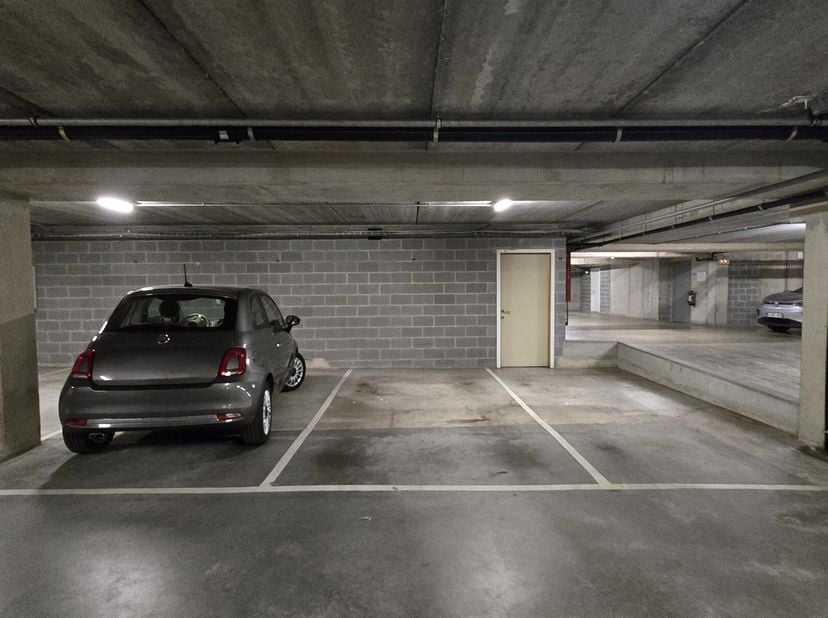 Garage à louer
                    à 3000 Leuven