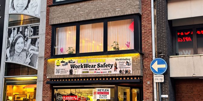 Bien professionnel à louer à Yzerhand 22 boîte 101, 9120 Beveren