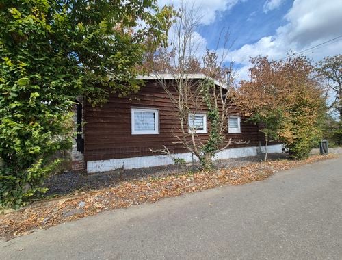                                         Chalet te koop in Durbuy, € 130.000
