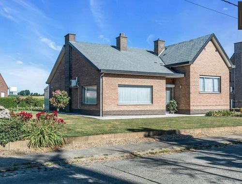                                        Woning te koop in Meensel-Kiezegem, € 439.000
