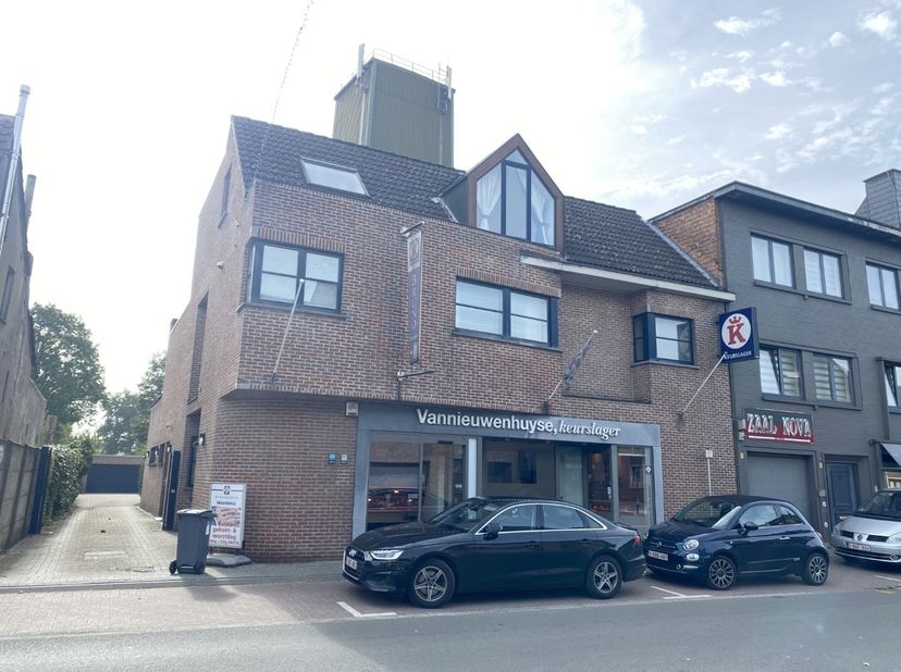 Appartement à vendre
                    à 9190 Stekene