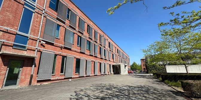 Bedrijfsvastgoed te huur in Ruiterijschool 1 - FOD bus 1, 2930 Brasschaat