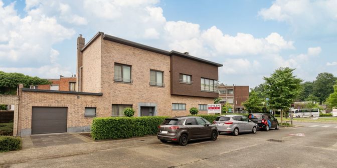 Maison à vendre à Petrus De Beuckelaerlaan 2, 2100 Deurne