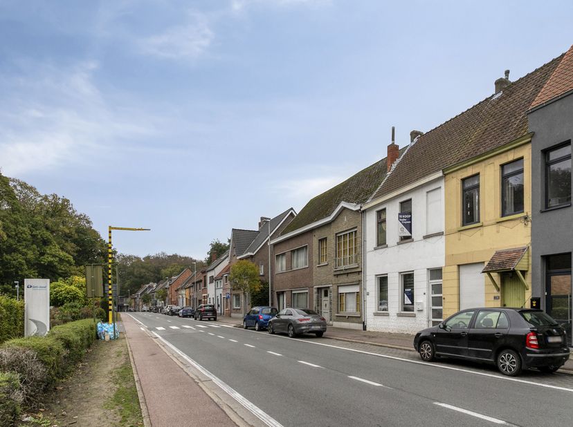 Huis te koop in Wegvoeringstraat 222,
                    9230 Wetteren