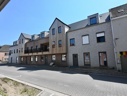                                         Dakappartement te koop in Zoersel, € 360.000
