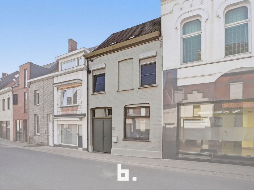 Bezoekmoment op zaterdag 6 juni van 10u30 tot 12 uur. Inschrijven kun je via deze linkt: https://bricx.be/kopen/ruime-gezinswoning-met-tuin-nabij-het-