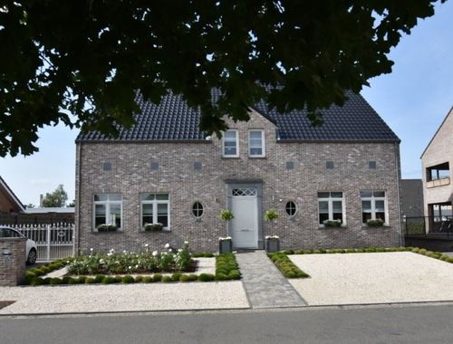                                         Maison jumelée à louer à Lommel, € 1.300
