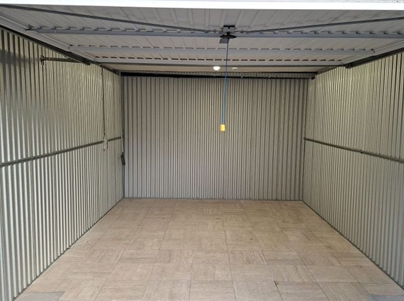 Garage te huur in Kempische steenweg,
                    3500 Hasselt