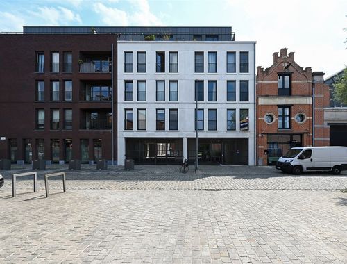                                         Appartement à louer à Antwerpen, € 1.450

