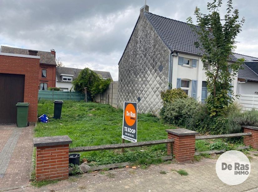 Grond te koop in Teerlingveldstraat 2 bus A,
                    9320 Nieuwerkerken