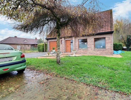                                         Eengezinswoning te koop in Neerwaasten, € 319.900
